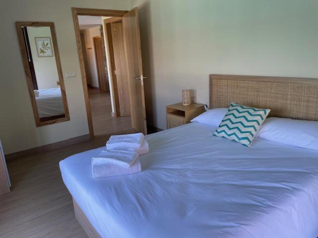 Casita Independiente Y Tres Apartamentos Con Piscina Ladeira Playa Baiona Extérieur photo