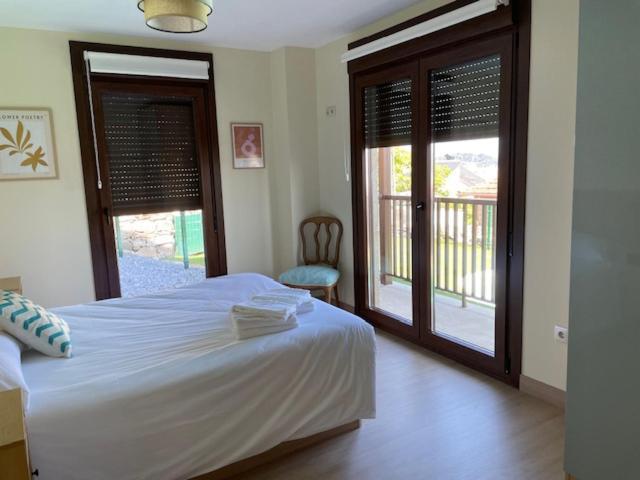 Casita Independiente Y Tres Apartamentos Con Piscina Ladeira Playa Baiona Extérieur photo