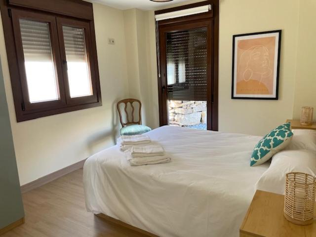 Casita Independiente Y Tres Apartamentos Con Piscina Ladeira Playa Baiona Extérieur photo