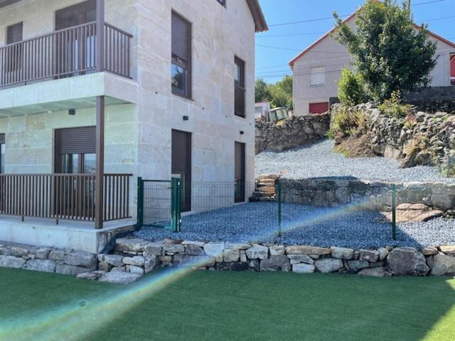 Casita Independiente Y Tres Apartamentos Con Piscina Ladeira Playa Baiona Extérieur photo